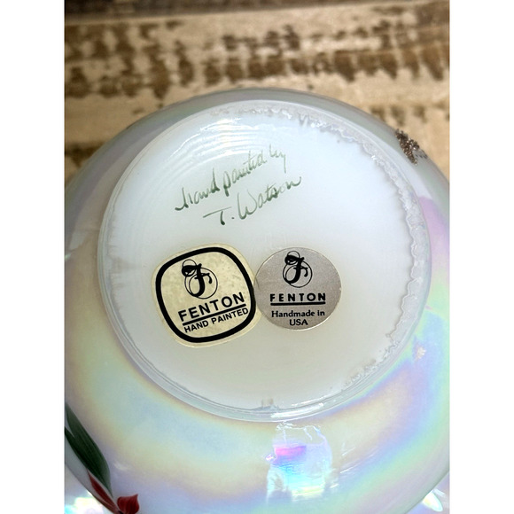 Vintage Fenton Iridescent Hand Painted Poinsettia Ruffled Vase Signed T. Watson - Picture 6 of 7